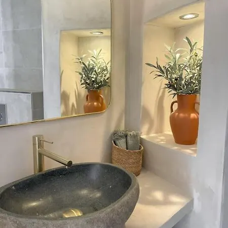 Au Coeur Du Vieil A 200m Des Plages, Superbe Apartment *